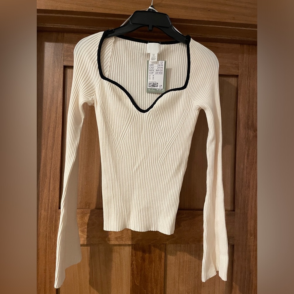 H&M Sweater